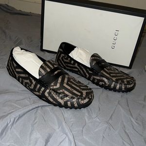 COPY - Mens Gucci loafers, size 10, brown/tan